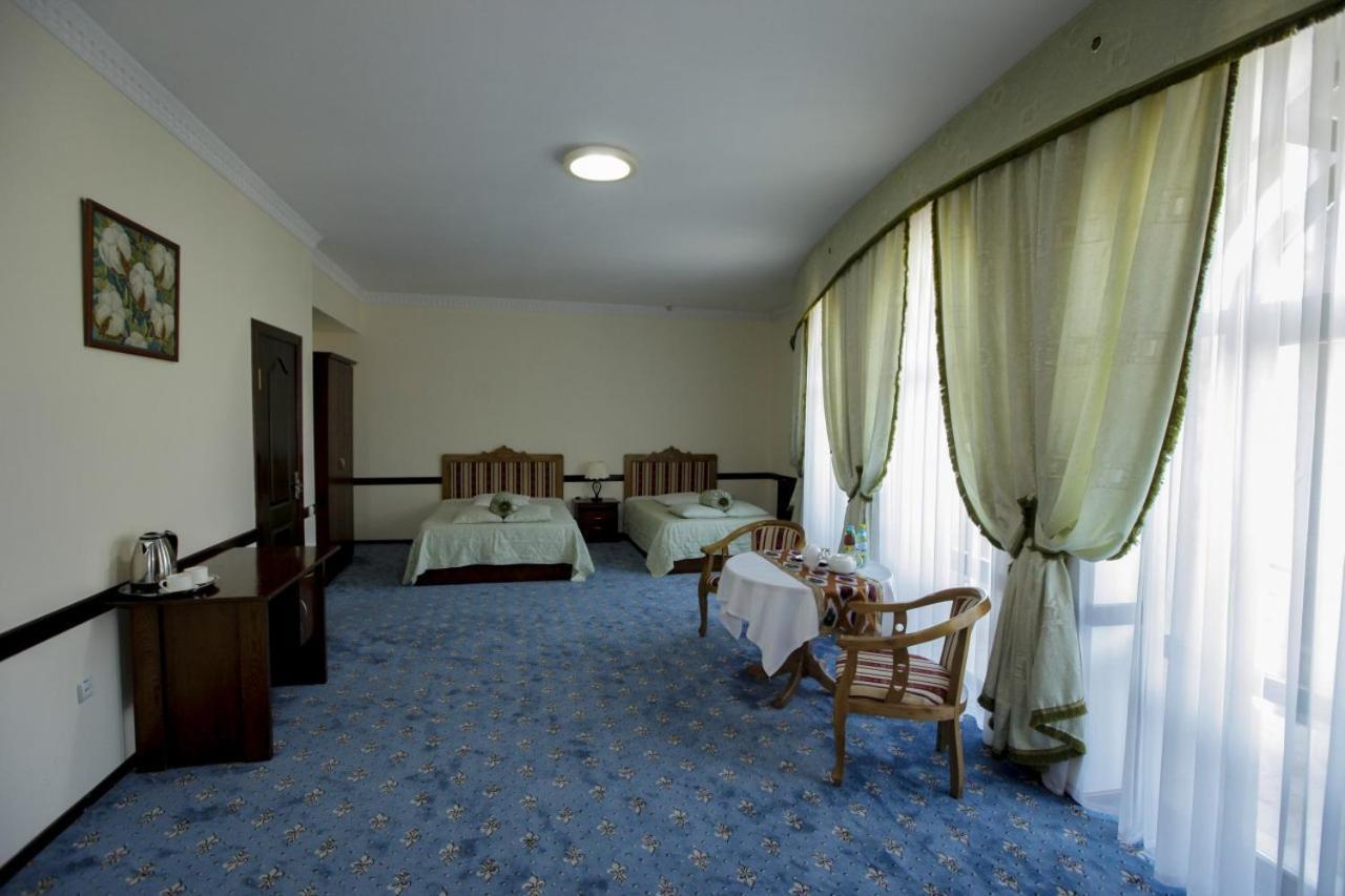 Sultan Hotel Bukhara Exterior foto